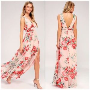 Lulu’s garden meandering blush floral dress